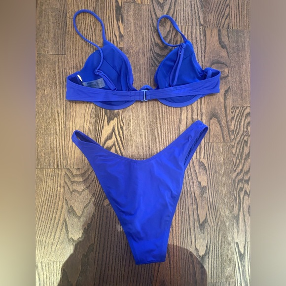 Garage 2-piece Royal blue bathing suit size S/M - Picture 2 of 4